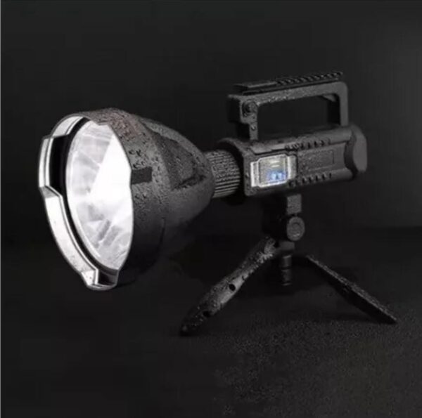 LINTERNA LED RECARGABLE P50