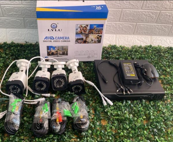 KIT 4 CAMARASE SEGURIDAD CON DVR